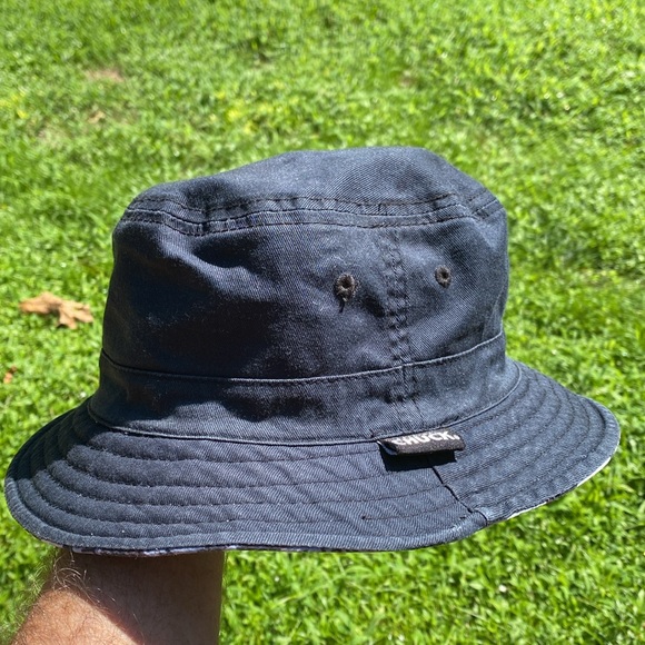 Original Chuck bucket hat California reversible black cap - Picture 10 of 10